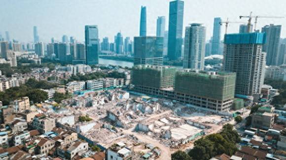 达宝优配 楼观察｜广州天河区冼村复建区依法动迁再拆一栋 香港尚珑项目33伙两小时售罄